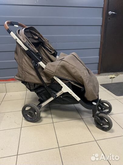 Прогулочная коляска yoya plus