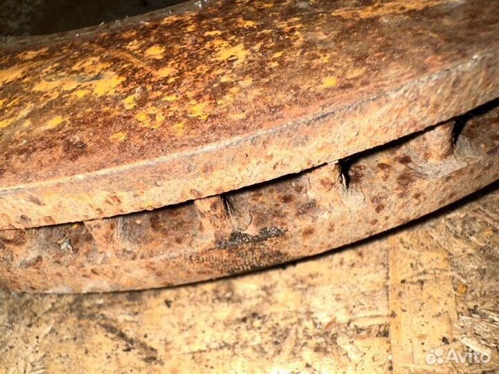 Диск тормозной передний Kia Optima 3 TF 2.0 G4ND