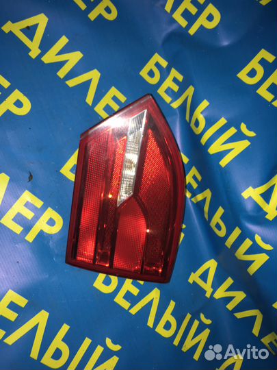 Фонари в крышку багажника Volkswagen Jetta 6