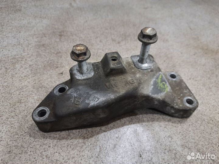 Опора АКПП KGV для 1.8 tfsi BZB WV Passat B6