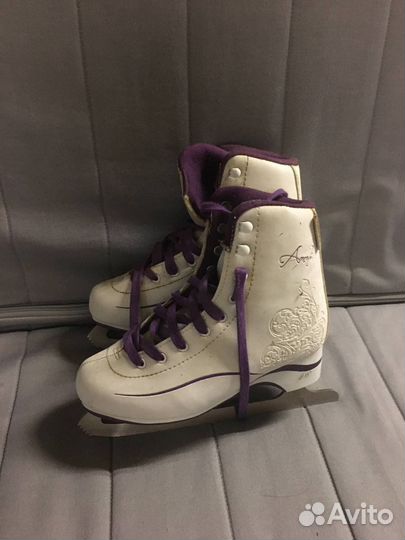 Коньки 35-36 размер
