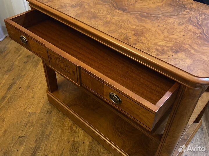 Тумба под технику