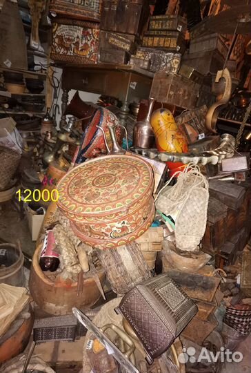 Старинный сундук короб с росписью