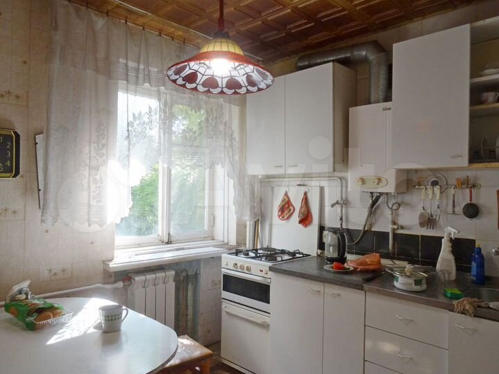 2-к. квартира, 44 м², 2/4 эт.