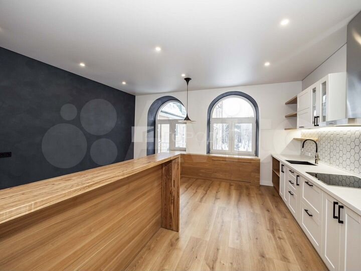 4-к. квартира, 109,8 м², 4/4 эт.