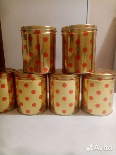 Набор жестяных банок для сыпучих продуктов
