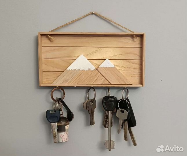 Ключница настенная из дерева