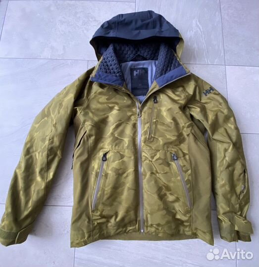 Горнолыжная куртка helly hansen оригинал