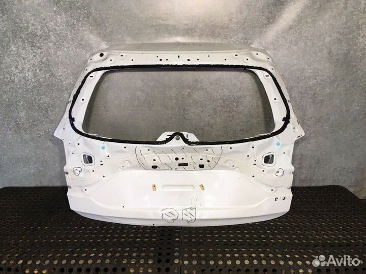 Крышка багажника Mazda CX-5