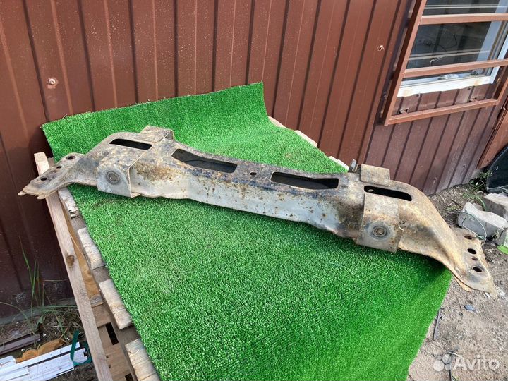 Балка задняя Spectra