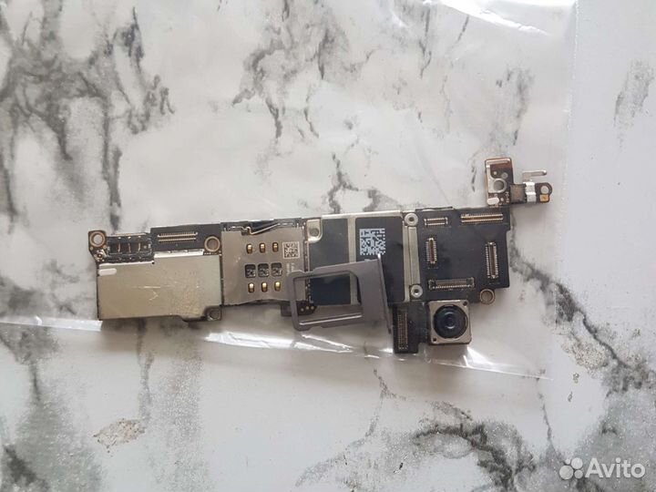 Плата iPhone 5s 16g