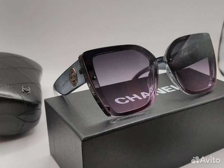Солнцезащитные очки женские chanel