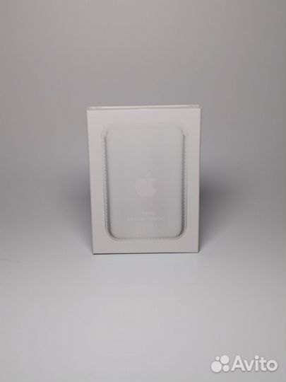 MagSafe Wallet Apple