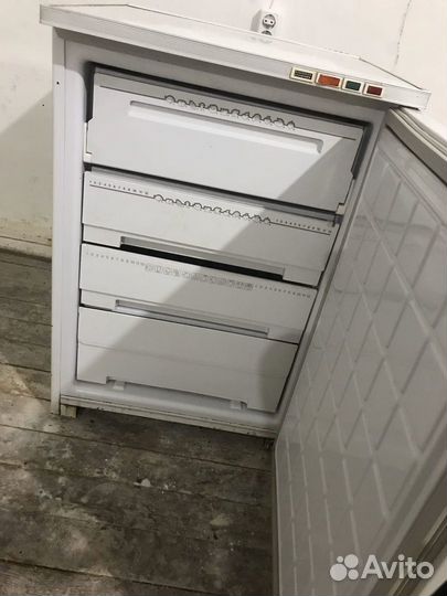 Морозилка Бирюса