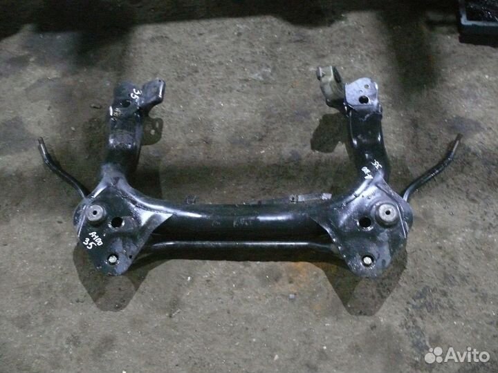 Балка моторная Audi 100 45 кузов 1992