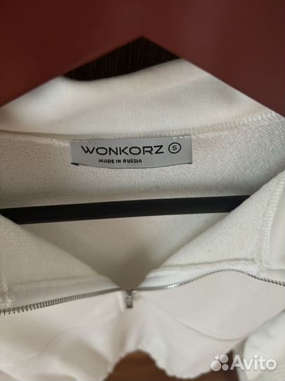 Свитшот на молнии