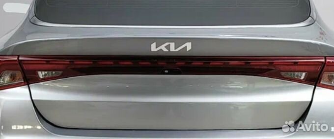Крышка багажника Kia K5