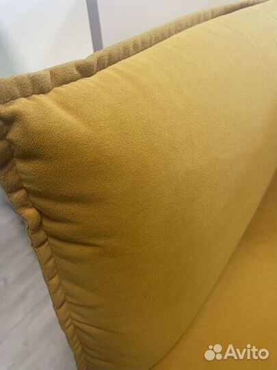 Кресло интерьерное