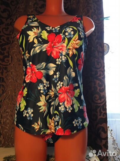 Купальник женский слитный размер 52-56