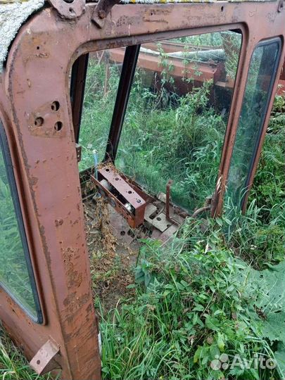 Кабина трактора т70