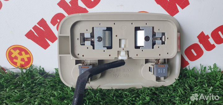 Плафон подсветки салона Nissan Note E11 HR15 1.5