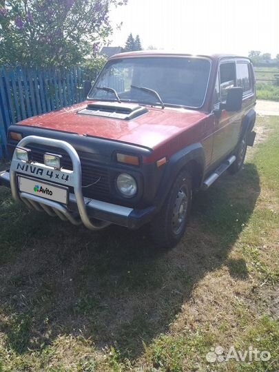 LADA 4x4 (Нива) 1.7 МТ, 1996, 200 000 км