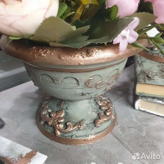 Цветочные горшки, вазоны, кашпо 0.6л