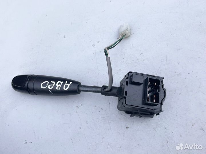 Переключатель поворотов Chevrolet Aveo T250