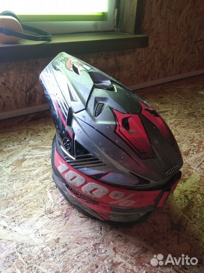 Кроссовый шлем