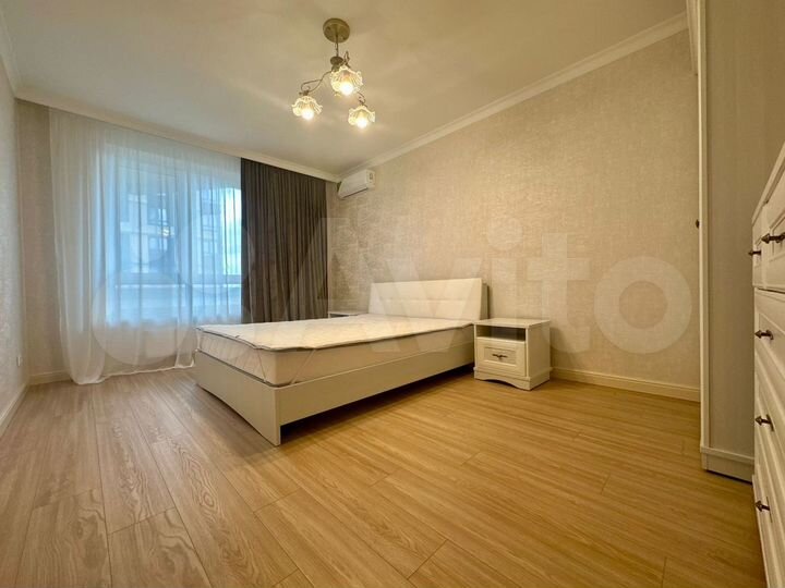 3-к. квартира, 68 м², 3/25 эт.