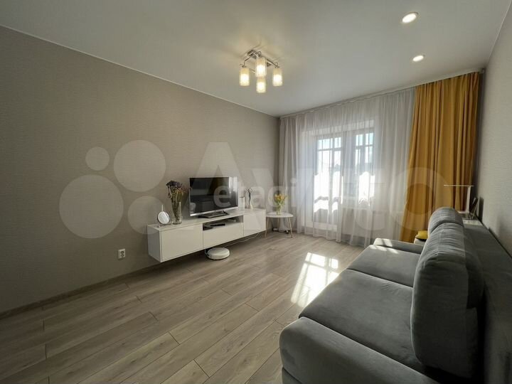 2-к. квартира, 60 м², 14/16 эт.