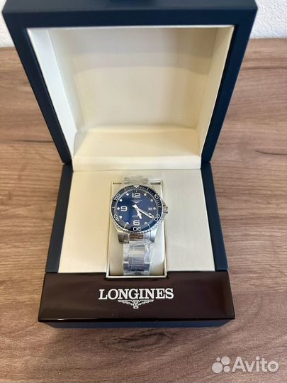 Часы Longines L3.780.4.96.6 39мм новые