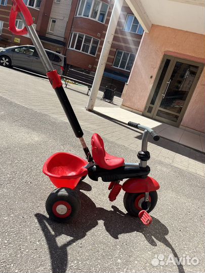 Трехколесный велосипед