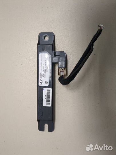 Антенна Nissan Pathfinder, 2013