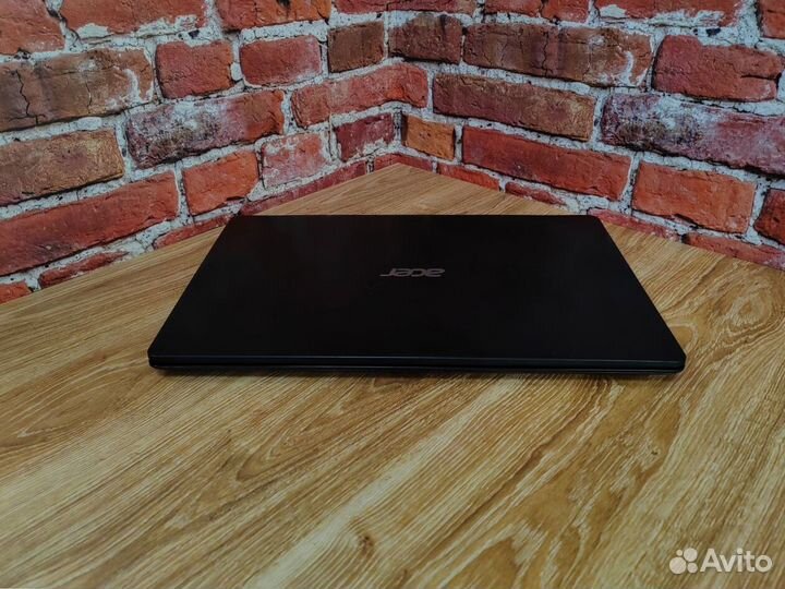 Ноутбук Acer процессор Core i3-10 12gb SSD240