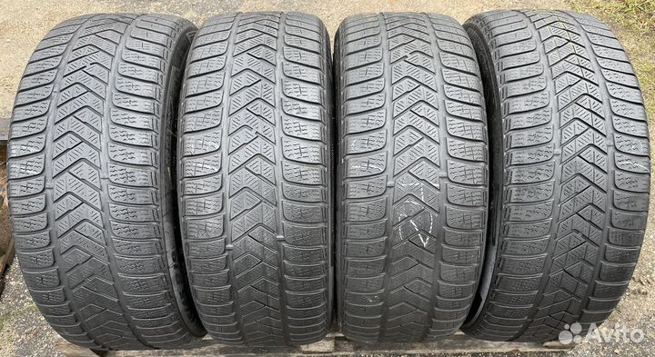 Pirelli Winter Sottozero 3 245/45 R19
