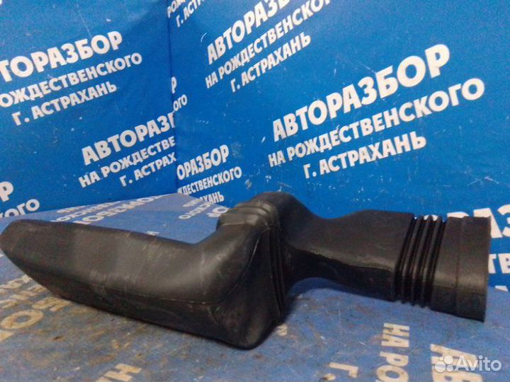 Воздуховод Peugeot Partner легковой универсал