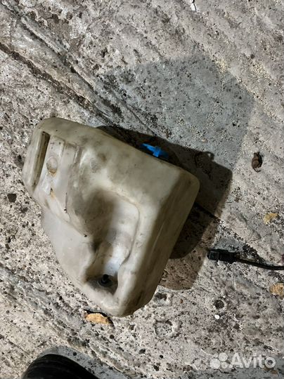 Бачок омывающей жидкости chery amulet а15