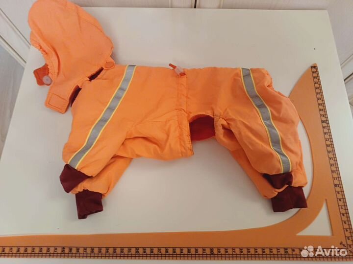 Дождевик для маленькой собаки