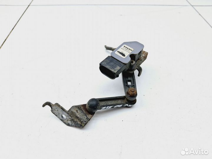 Датчик регулировки дорож. просвета Volvo XC90 II