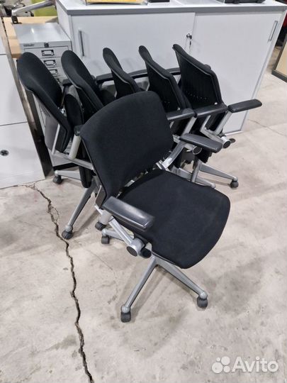 Компьютерные кресла Steelcase