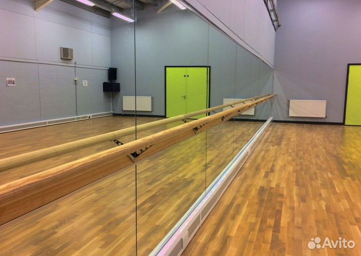 В спортзал зеркало