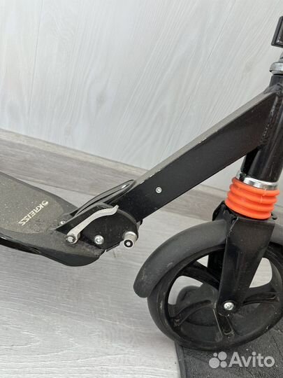 Самокат Kriess