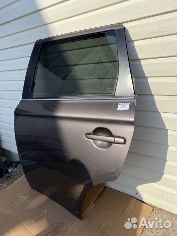 Задняя левая дверь Митсубиси Аутлендер 3 gf