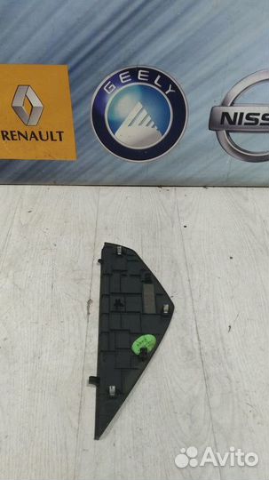 Накладка панели на торпеду Geely atlas Прав