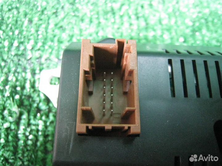 Дисплей информационный Citroen Berlingo B9 2011