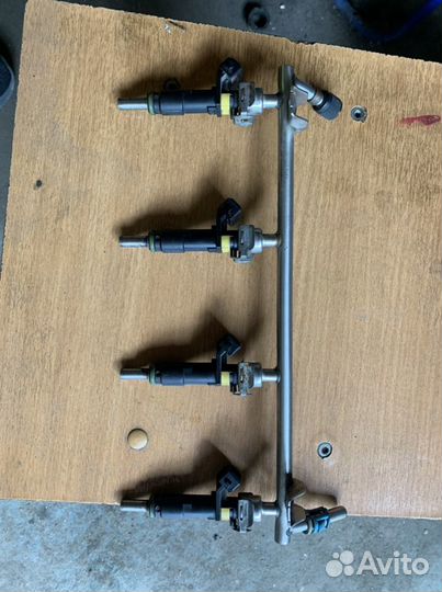 Топливная рампа опель z18xer