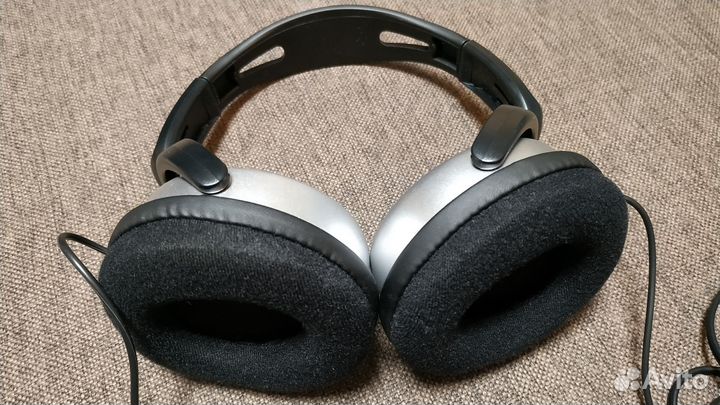 Наушники Philips