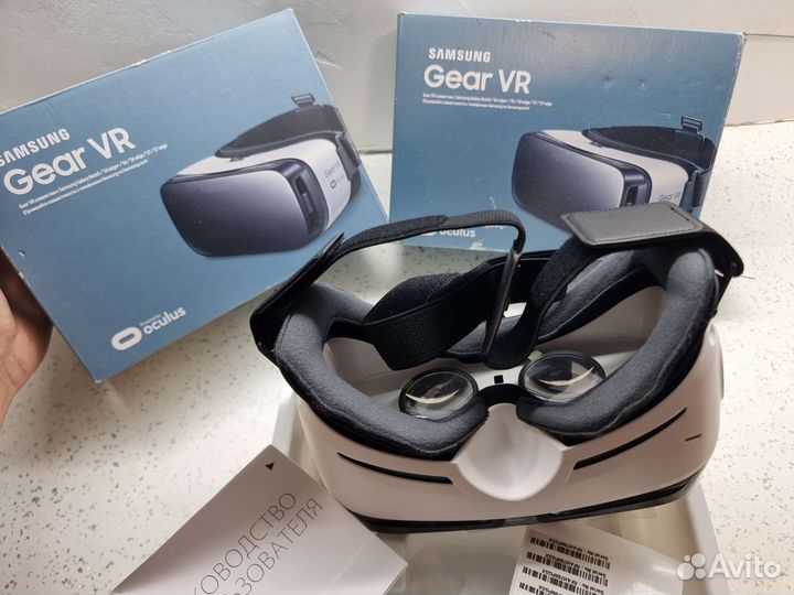Очки Gear VR samsung