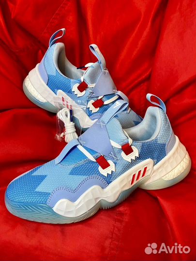 Баскетбольные кроссовки adidas Trae Young 1
